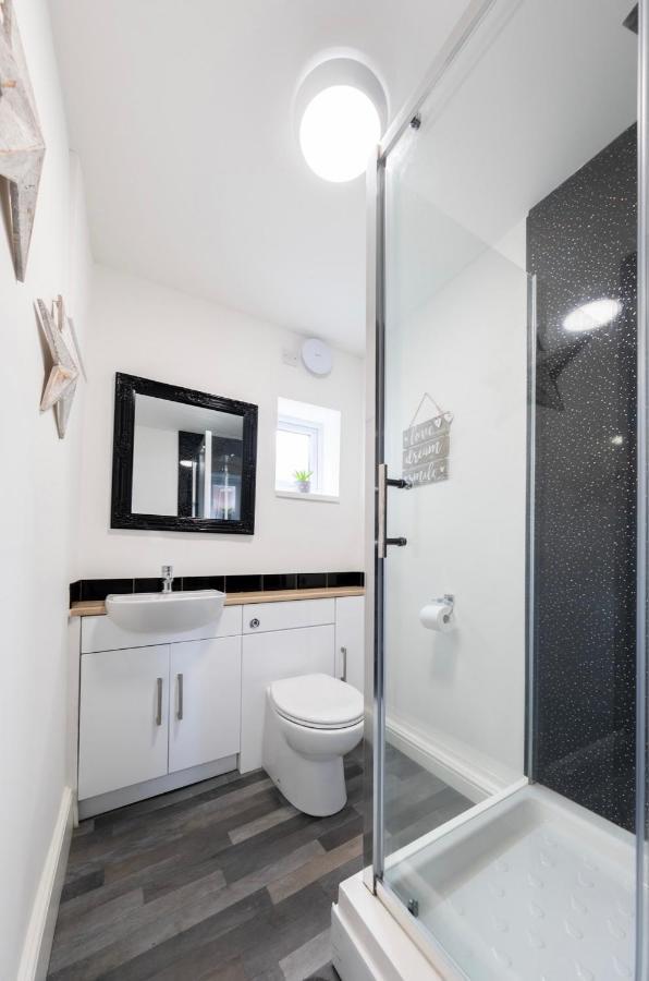 Megs Island Guest House Cleethorpes Esterno foto