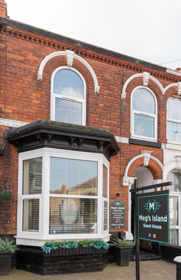 Megs Island Guest House Cleethorpes Esterno foto