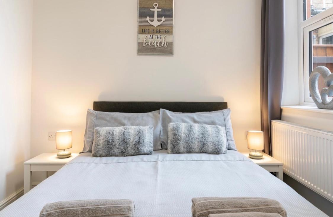 Megs Island Guest House Cleethorpes Esterno foto